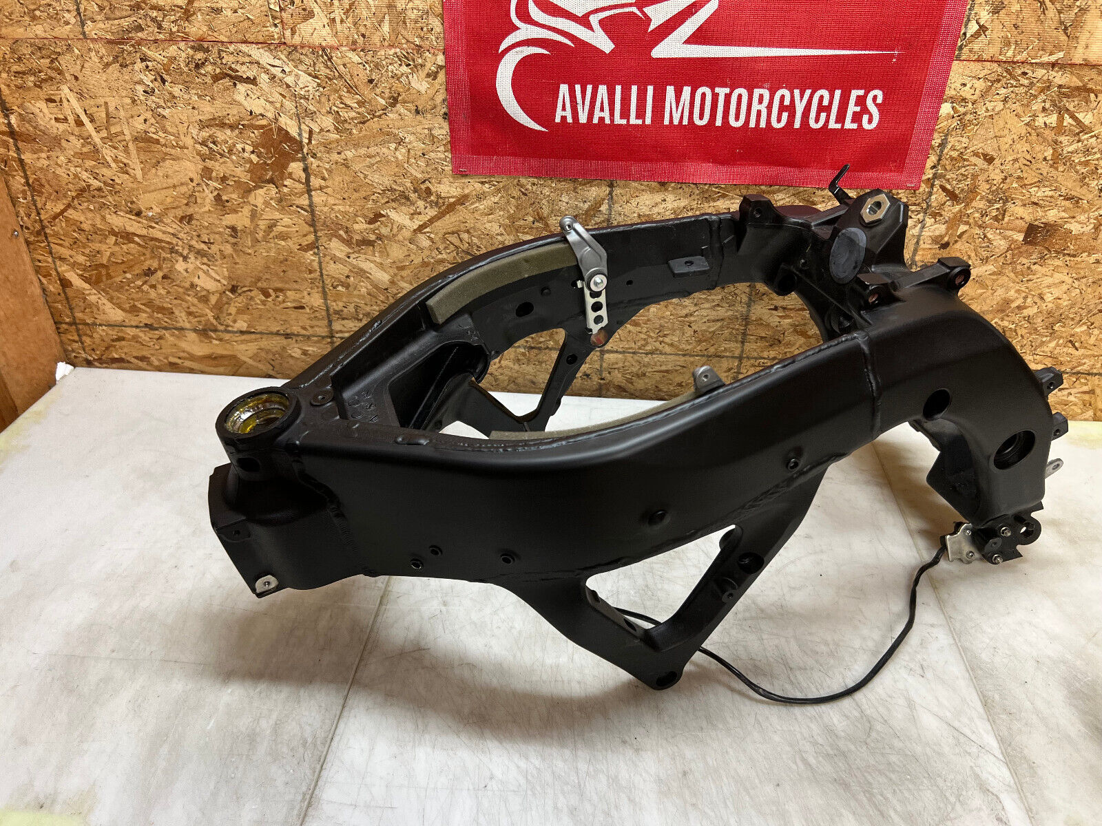 2016 09 10 12 13 14 15 16 YAMAHA YZFR6 YZF R6 R6R MAIN FRAME CHASSIS TRACK RACE