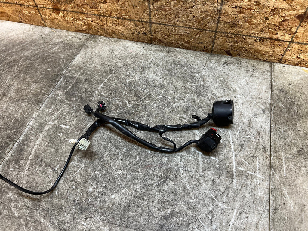 14 15 16 2015 2016 YAMAHA FZ9 FZ09 FZ-09 FZ 900 RIGHT LEFT BAR SWITCH CUBES OFF