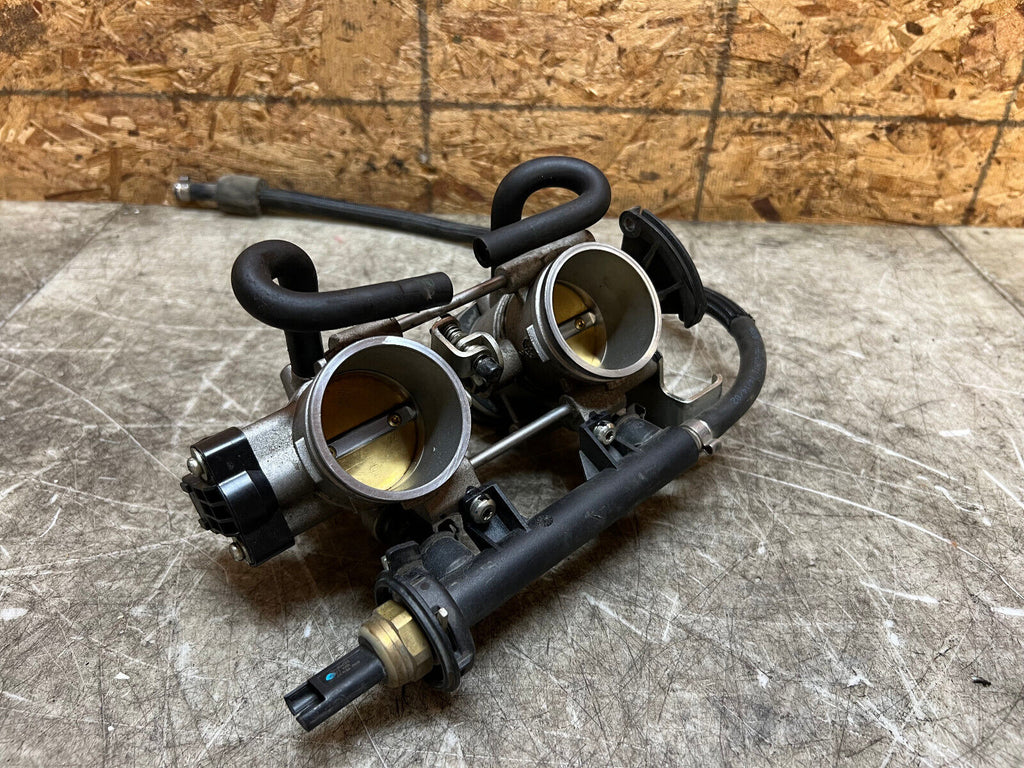 13 14 15 16 17 18 BMW F800GS F 800GS F800 GS THROTTLE BODIES BODY FUEL INTAKE