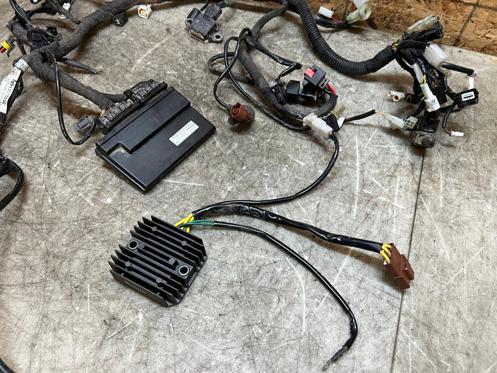 19 20 21 22 23 24 KTM ENDURO R DUKE SM SMC LC4 WIRING HARNESS LOOM ECU CDI ECM