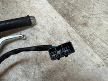 Load image into Gallery viewer, 46920643
