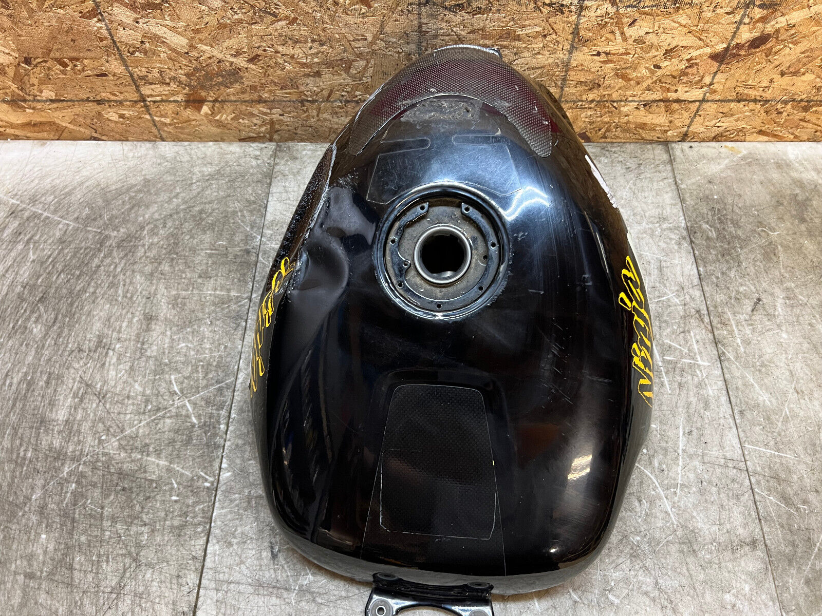 98 99 00 01 02 03 KAWASAKI NINJA ZX7-R ZX7R ZX7 GAS TANK FUEL TANK PETROL CELL