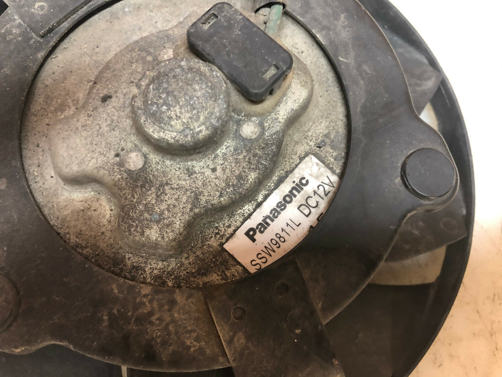 47062998