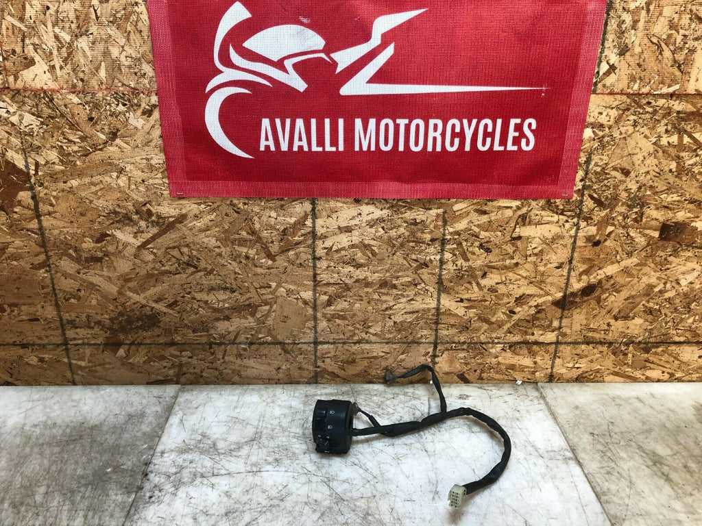 2006-2007 06 07 YAMAHA YZFR6 YZF R6 R LEFT BAR SWITCH HEADLIGHT SWITCH CONTROLS
