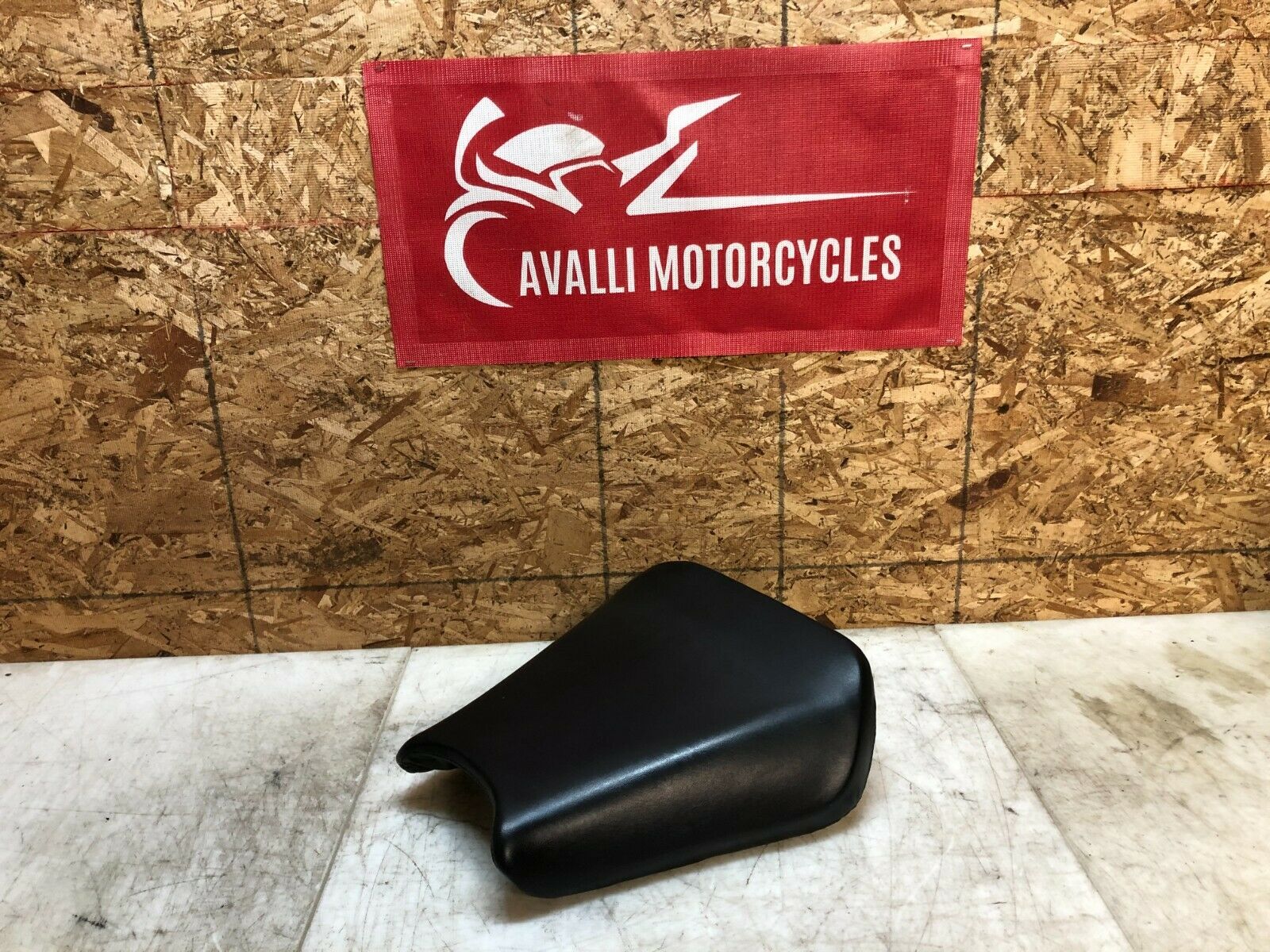 00 01 2000 2001 HONDA CBR CBR929 929 929RR FIREBLADE FRONT RIDERS SEAT PAD OEM