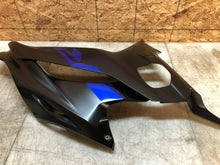 Load image into Gallery viewer, 17 18 19 20 21 2017-2021 YAMAHA YZFR6 YZF R6 600 RIGHT SIDE FAIRING UPPER COWL
