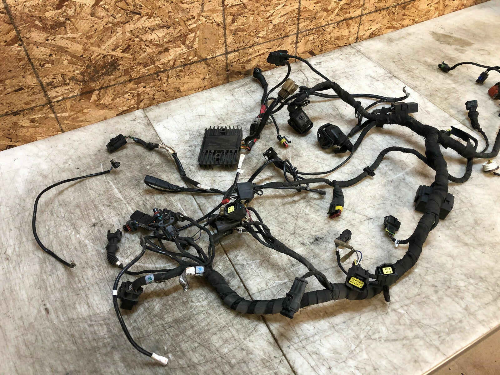 2008-2013 08 09 10 11 12 13 DUCATI EVO 848 MAIN ENGINE WIRING HARNESS LOOM