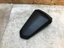 Load image into Gallery viewer, 17 18 19 20 21 2017-2021 YAMAHA YZFR6 YZF R6 600 REAR PASSENGER SEAT PAD CUSION
