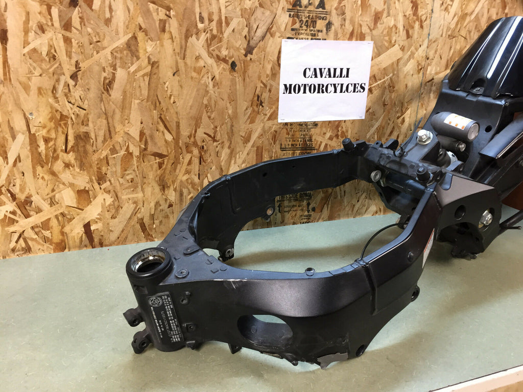 05 06 SUZUKI GSX-R1000 GSXR 1000 MAIN FRAME CHASSIS RE-BUILT CANADIAN 2005 2006
