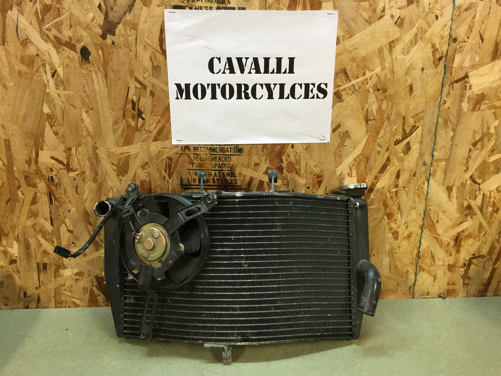 05 06 2005 2006 HONDA CBR600RR HONDA CBR 600 RR RADIATOR RAD ENGINE COOLER FAN