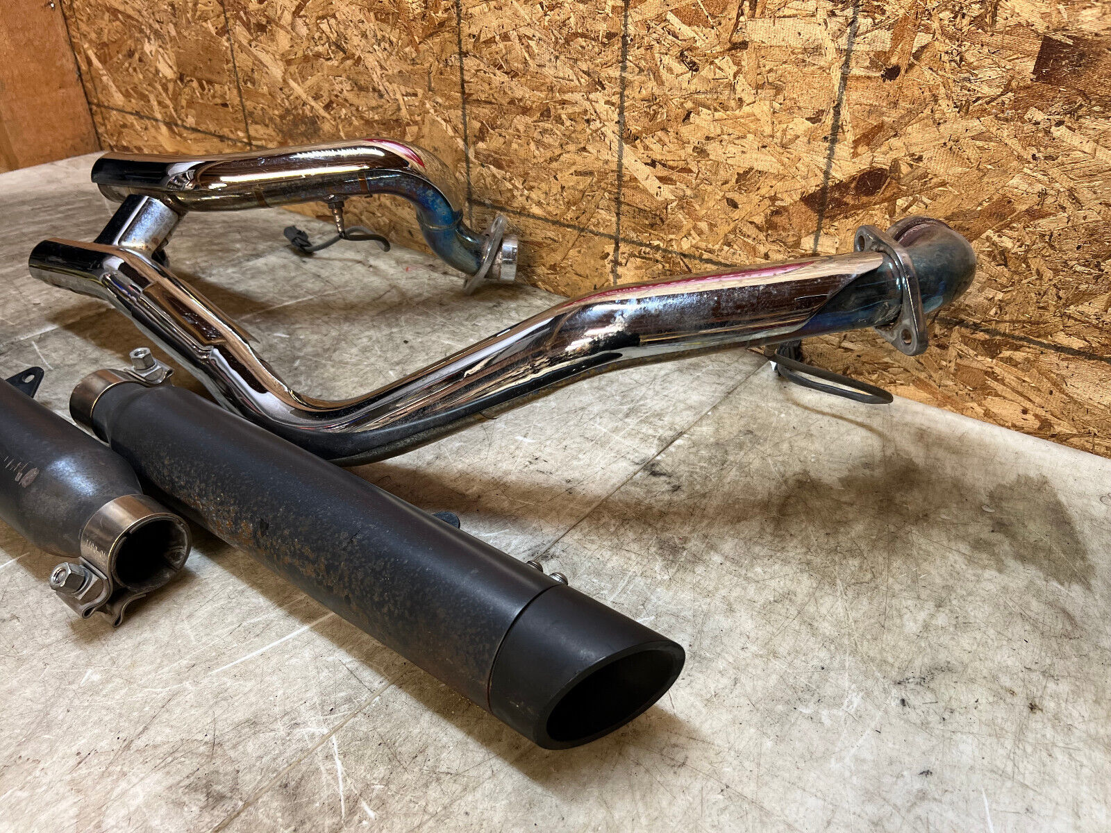 15 16 17 18 19 20 21 22 INDIAN SCOUT BOBBER FACTORY EXHAUST MUFFLERS HEADER OEM