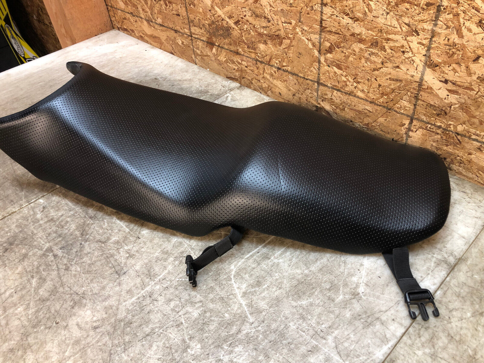 04 05 06 07 08 YAMAHA FZ-6 FZ6 FZ600 FZ 6 SEAT MONO SEAT RIDERS PAD CUSION OEM