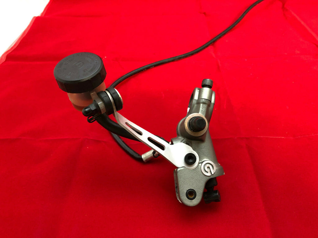 16 17 18 19 DUCATI PANIGALE 959 1199 RIGHT BREMBO CLUTCH MASTER CYLINDER PERCH