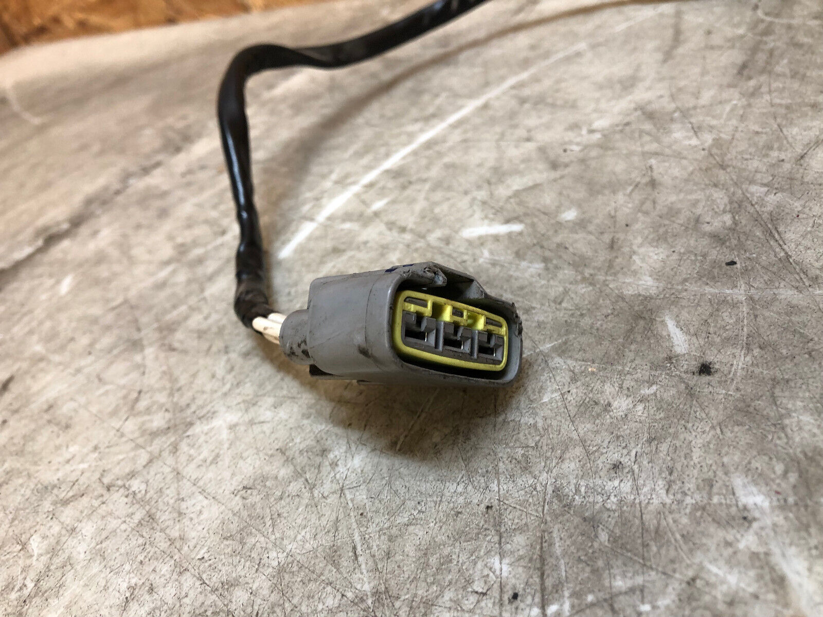04 05 06 2004-2006 YAMAHA YZFR1 YZF R1 STATOR CHARGER MAGNETO & STATOR COVER