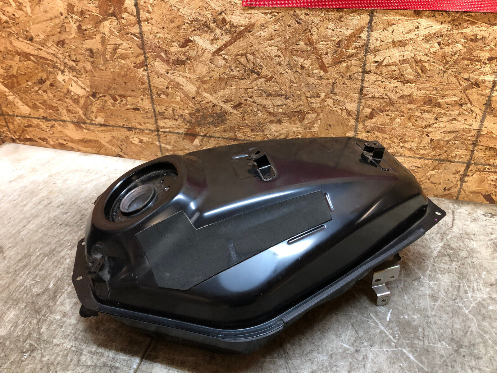 15 16 17 18 19 20 21 YAMAHA FZ-07 FZ07 MT-07 MT07 GAS TANK FUEL TANK RESERVOIR