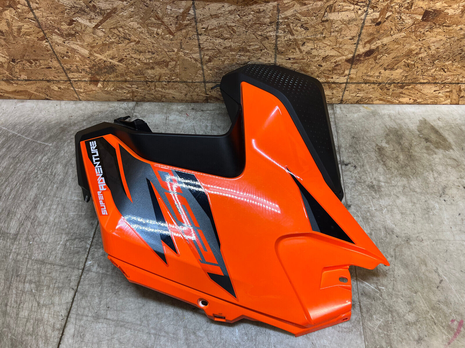 22 23 2022 2023 KTM SUPER ADVENTURE 1290 S RIGHT SIDE FAIRING PANEL COWLING COWL