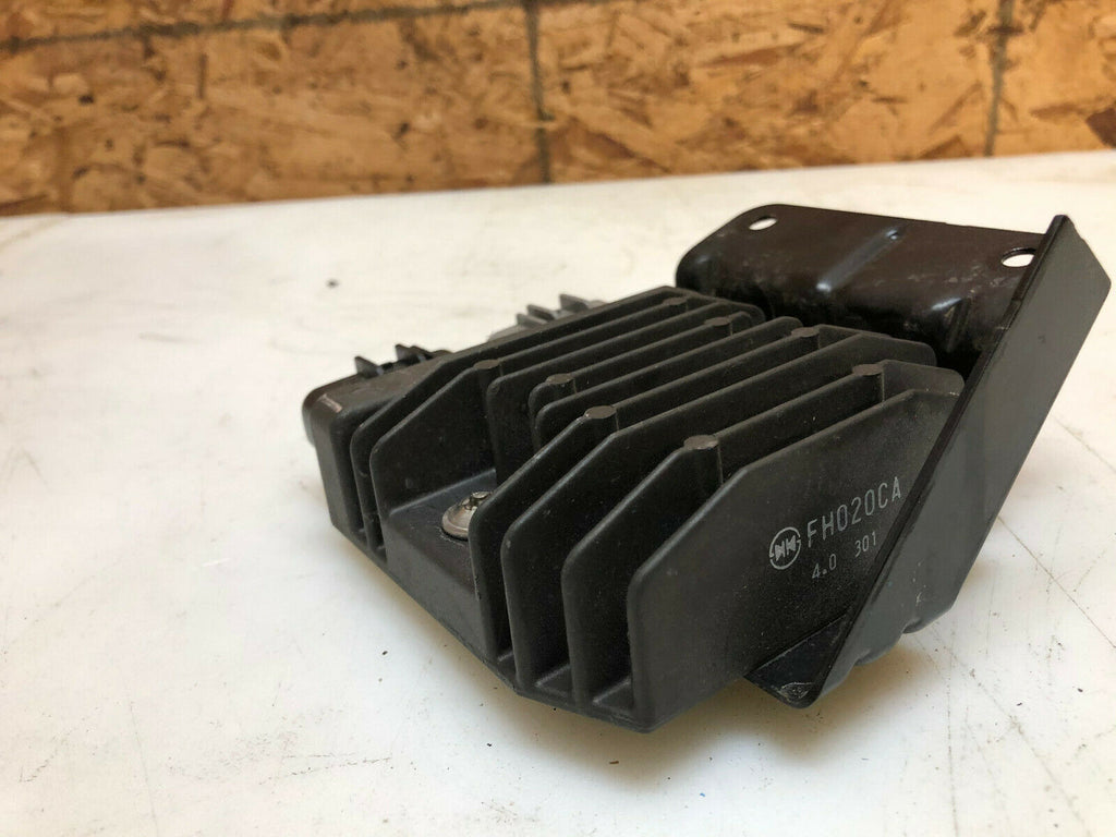 15 16 17 18 2015-2018 BMW S1000RR S1000 RR VOLTAGE REGULATOR RECTIFIER REG REC