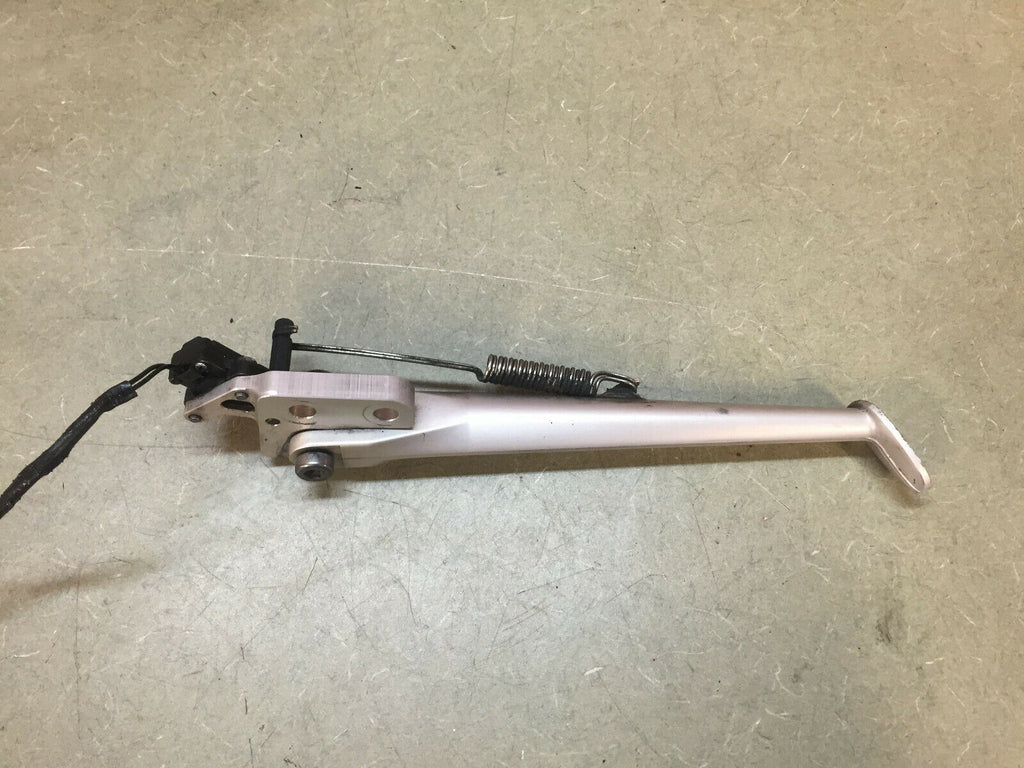 08 09 10 11 12 TRIUMPH STREET TRIPLE 675 R KICKSTAND KICK STAND SIDE STAND OEM