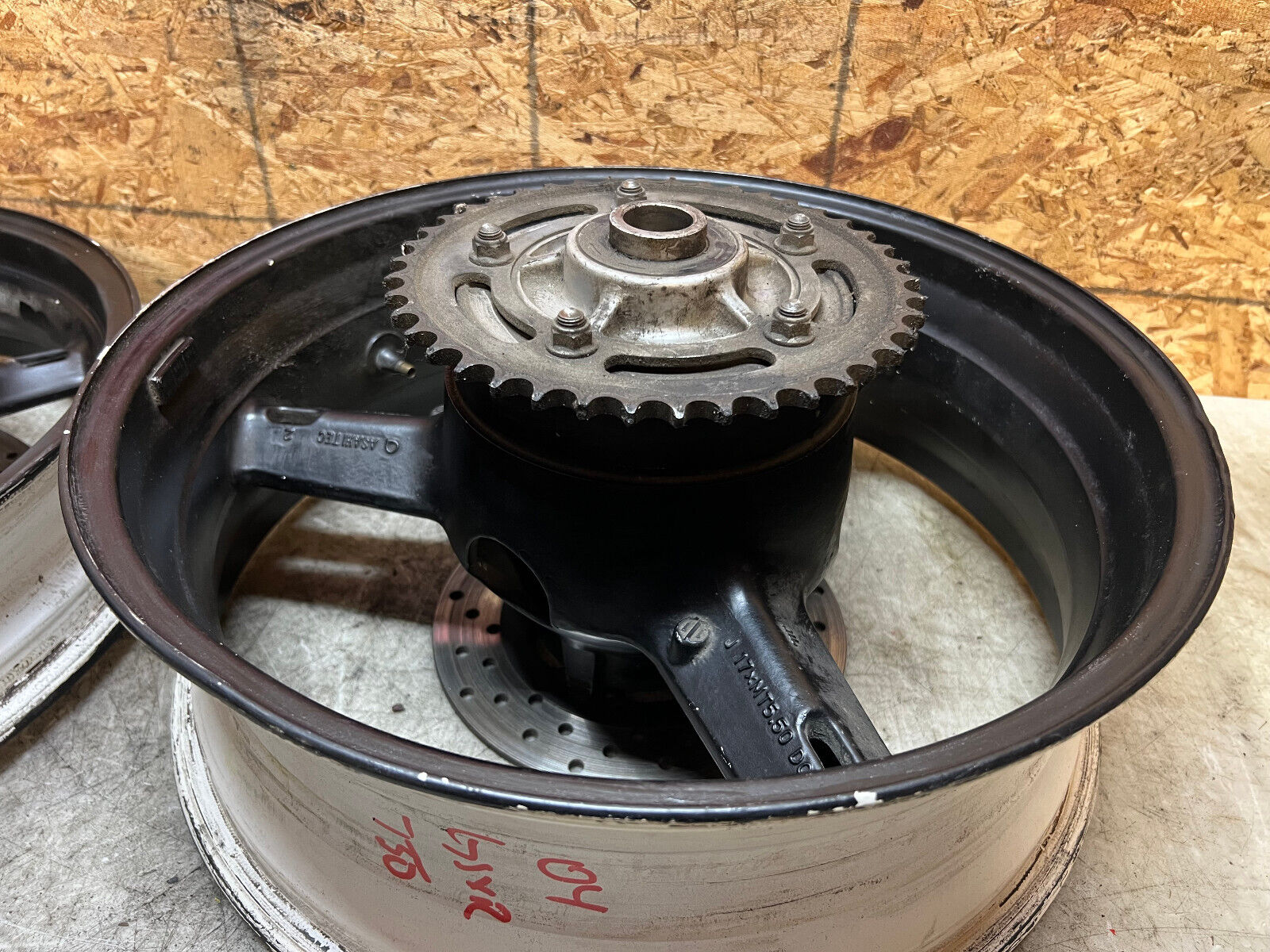 04 05 2004 2005 SUZUKI GSXR GSX-R GSXR600 600 750 FRONT & REAR WHEELS WHEEL RIM