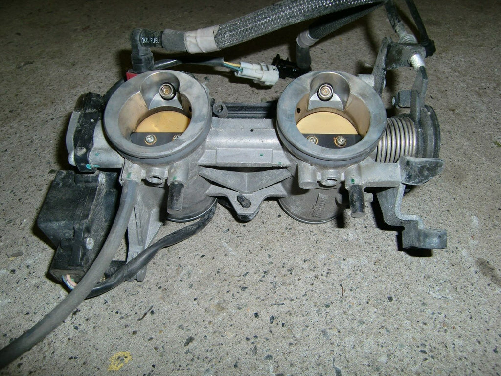2006 2007 2008 KAWASAKI NINJA 650R EX650A EX650 THROTTLE BODIES INTAKE FUEL AIR