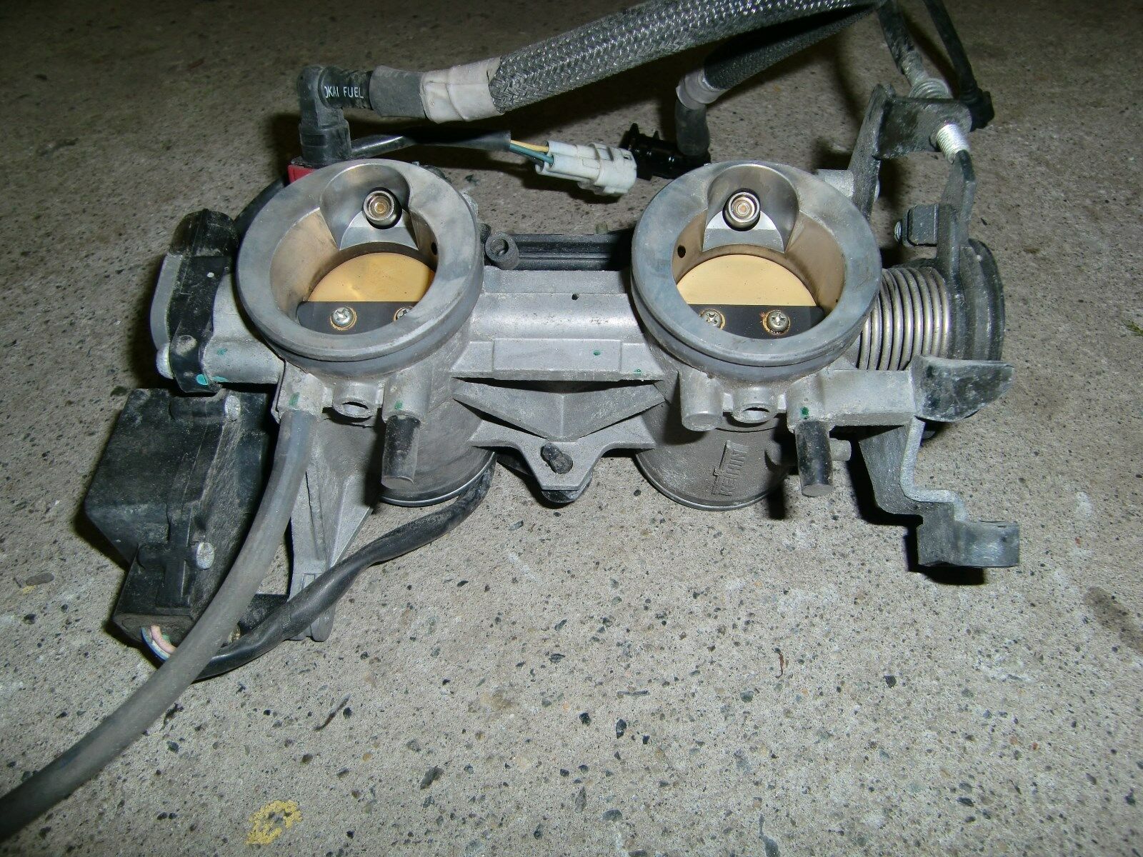 2006 2007 2008 KAWASAKI NINJA 650R EX650A EX650 THROTTLE BODIES INTAKE FUEL AIR