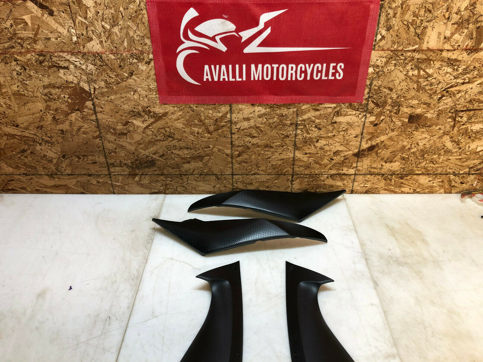 08 09 10 12 13 14 15 16 17 YAMAHA YZFR6 YZF R6 R6R TANK FILLER PLASTICS COVERS