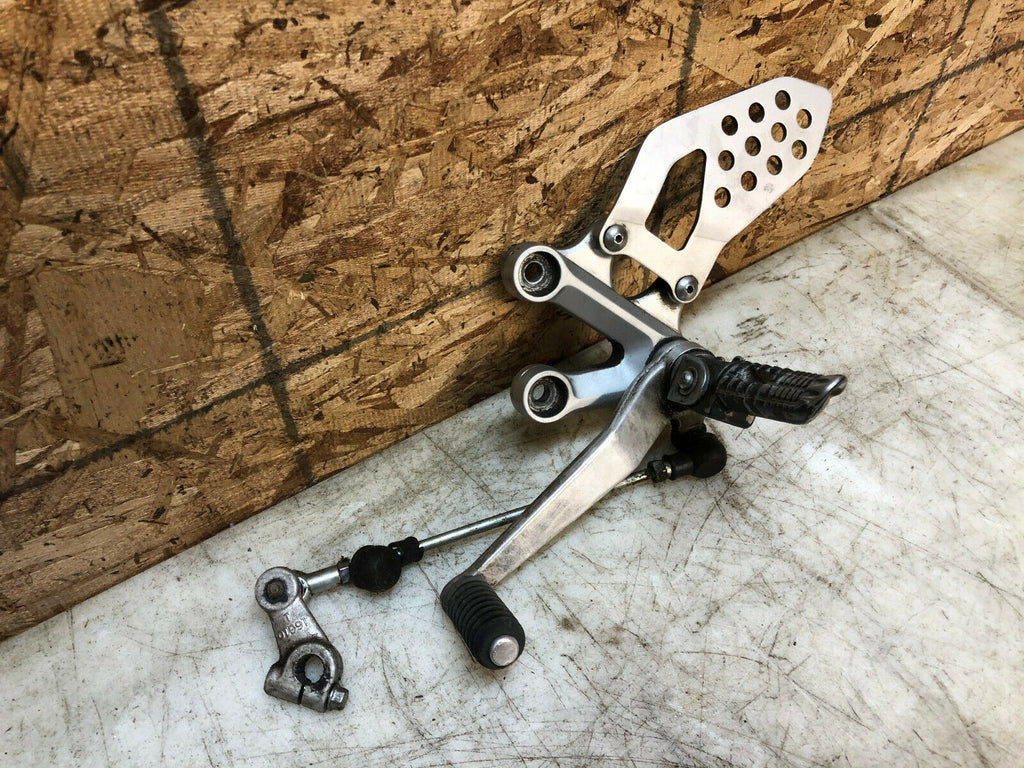 04 05 2004 2005 SUZUKI GSXR GSX-R GSXR600 600 750 LEFT REARSET REAR SET SHIFTER