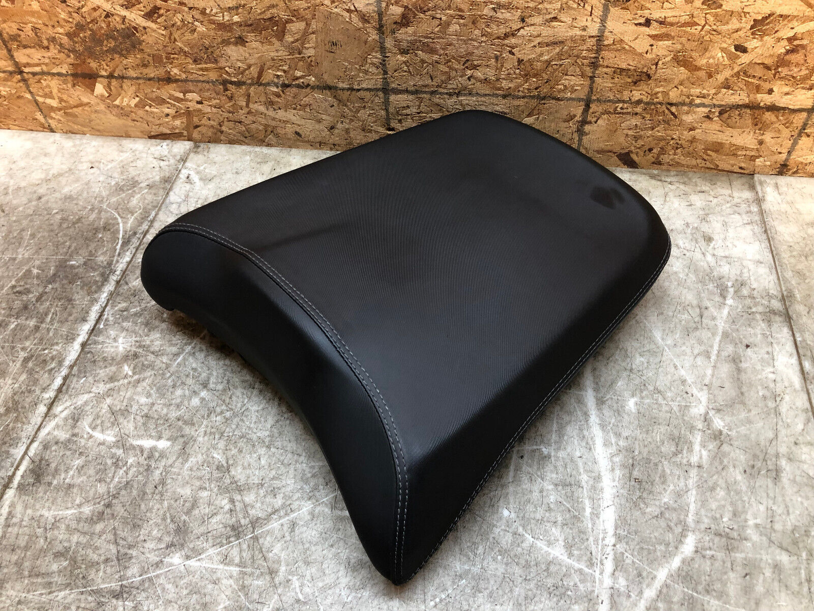 12 13 14 15 16 17 18 TRIUMPH TIGER 1200 EXPLORER XC REAR PASSENGER SEAT PAD OEM