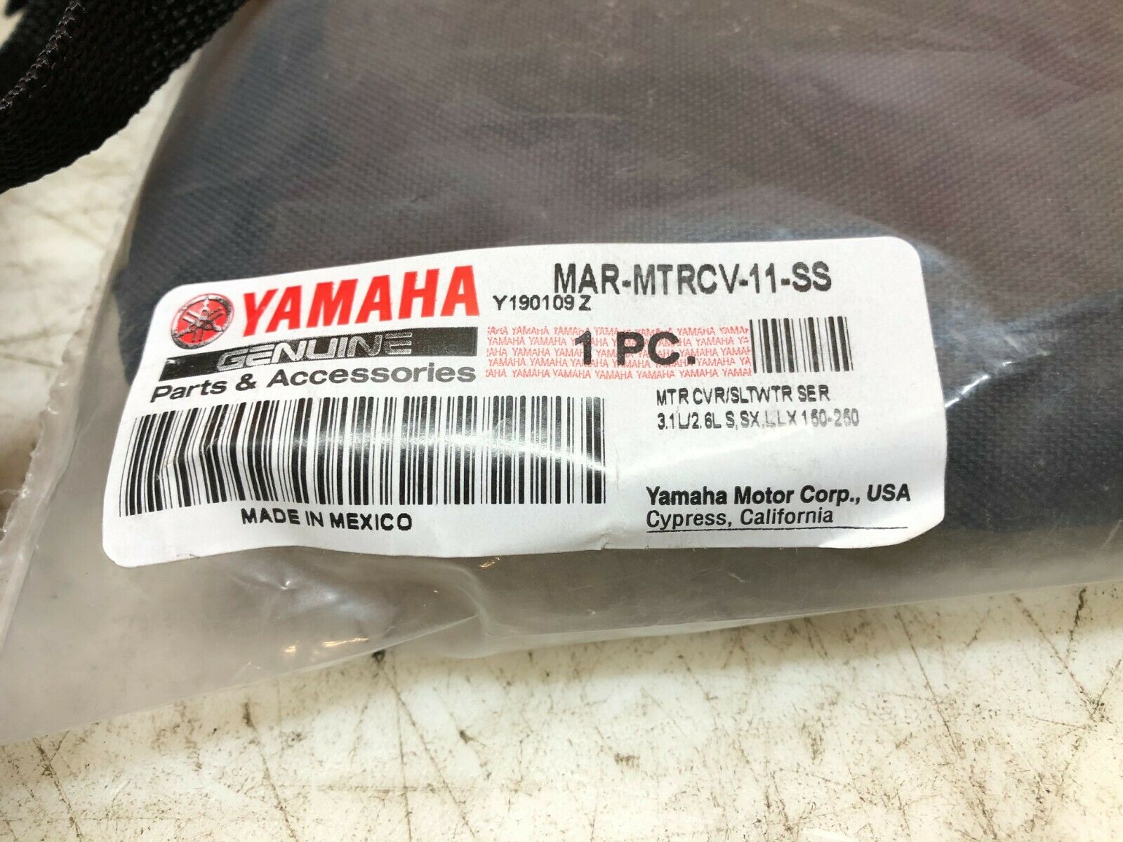 YAMAHA OUTBOARD SALTWATER SERIES ENGINE STORAGE COVER OEM 150-250HP 3.1L 2.6L