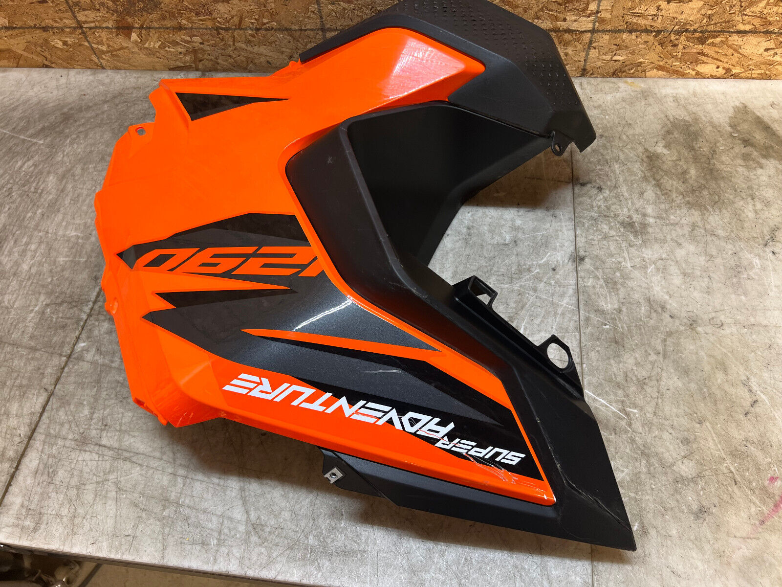 22 23 2022 2023 KTM SUPER ADVENTURE 1290 S LEFT SIDE FAIRING PANEL COWLING COWL