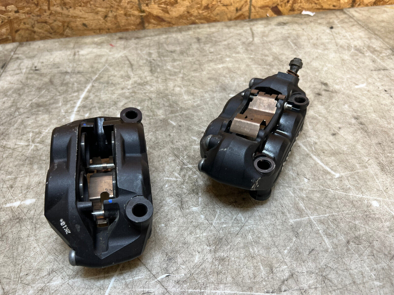 22 23 2022 2023 KTM SUPER ADVENTURE 1290 S BREMBO FRONT BRAKE CALIPERS CALIPER