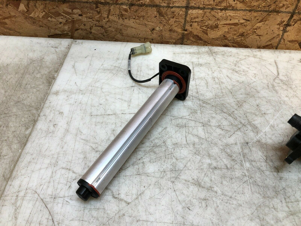 17 18 19 20 DUCATI SUPERSPORT SUPER SPORT 939 FUEL PUMP GAS PUMP SENDING UNIT