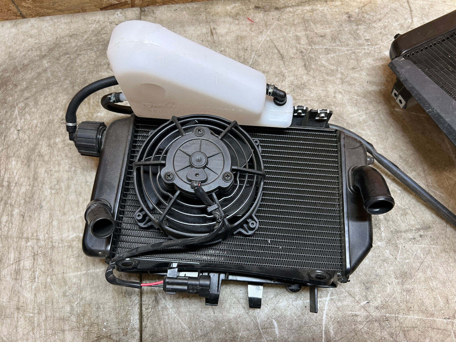 22 23 2022 2023 KTM SUPER ADVENTURE 1290 S RADIATORS RAD ENGINE COOLER RADIATOR