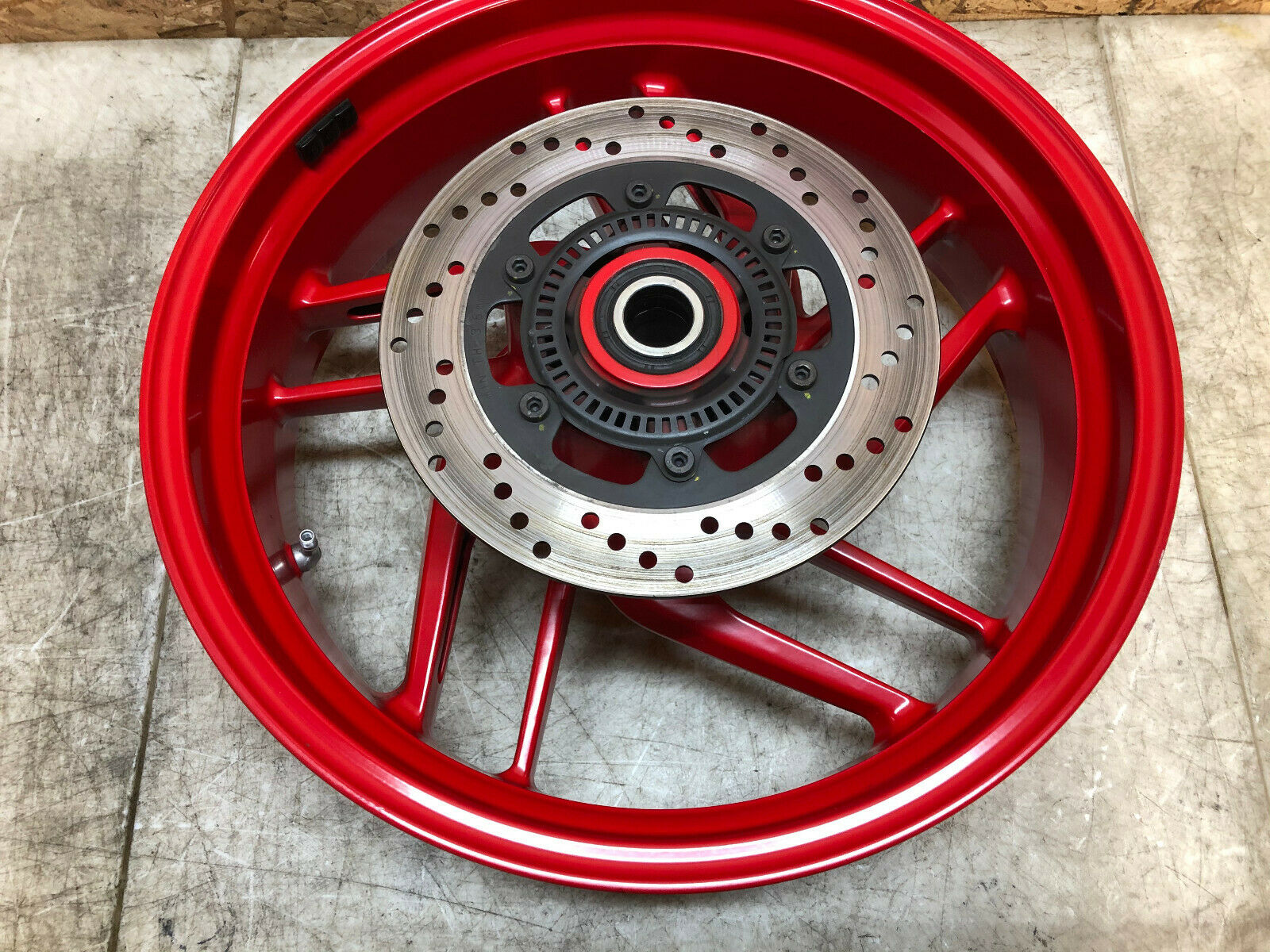 16 17 18 19 DUCATI PANIGALE 899 959 REAR WHEEL BACK RIM COMPLETE CUSH DRIVE MINT