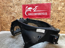 Load image into Gallery viewer, 2016 15 16 17 18 19 YAMAHA YZFR1 YZF R1 MAIN FRAME CHASSIS STRAIGHT SLVG
