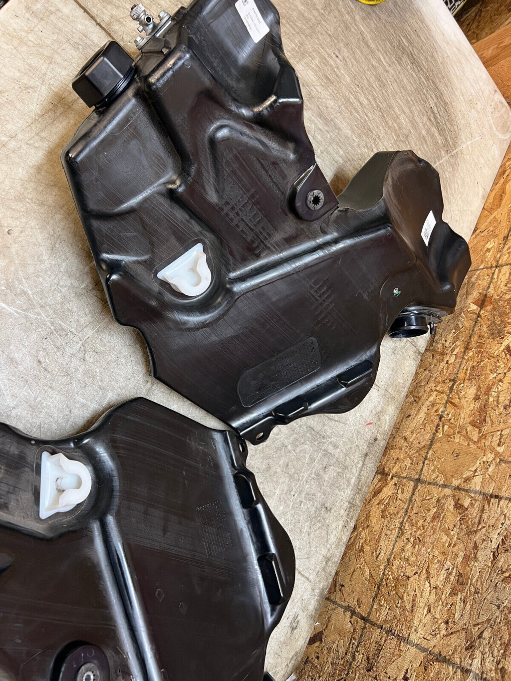 22 23 2022 2023 KTM SUPER ADVENTURE 1290 S GAS TANK FUEL TANK SADDLE TANKS PAIR