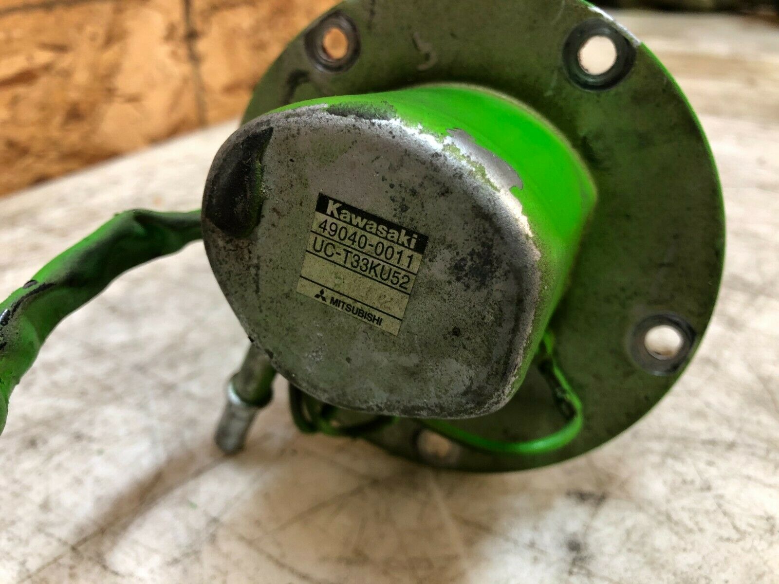 06 07 2006 2007 KAWASAKI ZX10R ZX10-R ZX 10 R FUEL PUMP GAS PUMP SENDING UNIT
