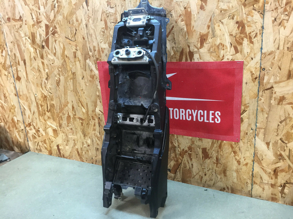 11 12 13 14 15 16 17 18 SUZUKI GSX-R750 GSXR 600 750 SUBFRAME SUB FRAME TAIL OEM