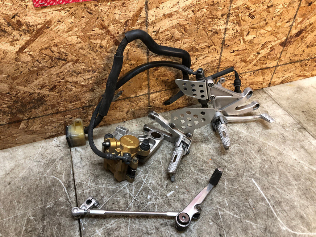 03 04 2003 2004 HONDA CBR600RR CBR 600RR REARSETS REARSET REAR SET SETS FOOTREST