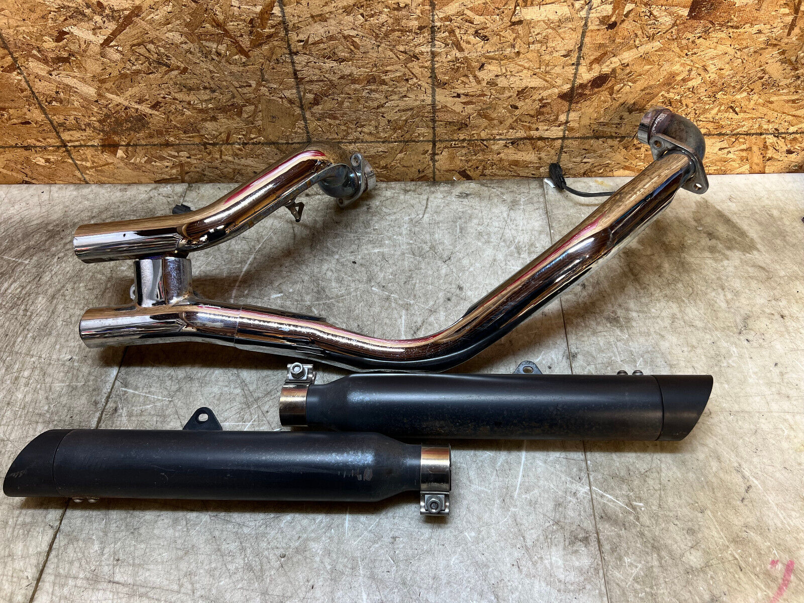 15 16 17 18 19 20 21 22 INDIAN SCOUT BOBBER FACTORY EXHAUST MUFFLERS HEADER OEM