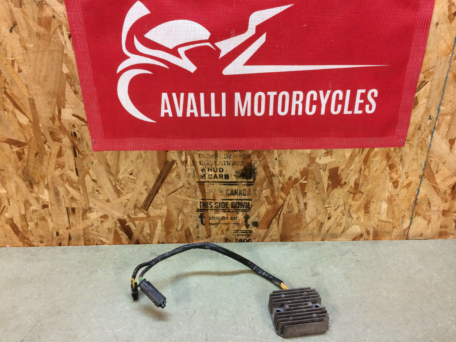 01 02 03 04 2001 2002 2003 2004 BMW F650GS F 650 GS REGULATOR RECTIFIER REG REC