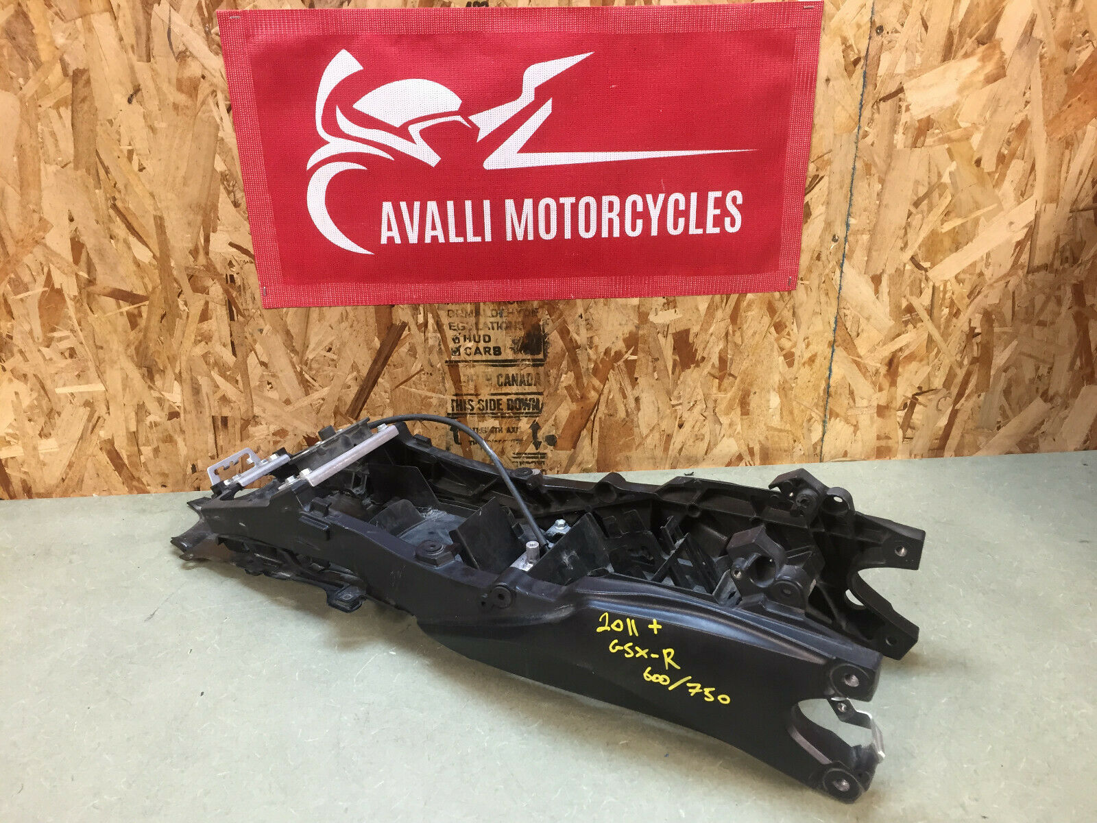11 12 13 14 15 16 17 18 SUZUKI GSX-R750 GSXR 600 750 SUBFRAME SUB FRAME TAIL OEM