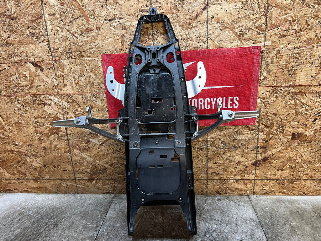 09 10 12 13 14 15 16 YAMAHA YZFR6 YZF R6 R6R REAR SUBFRAME SUB FRAME BACK TAIL