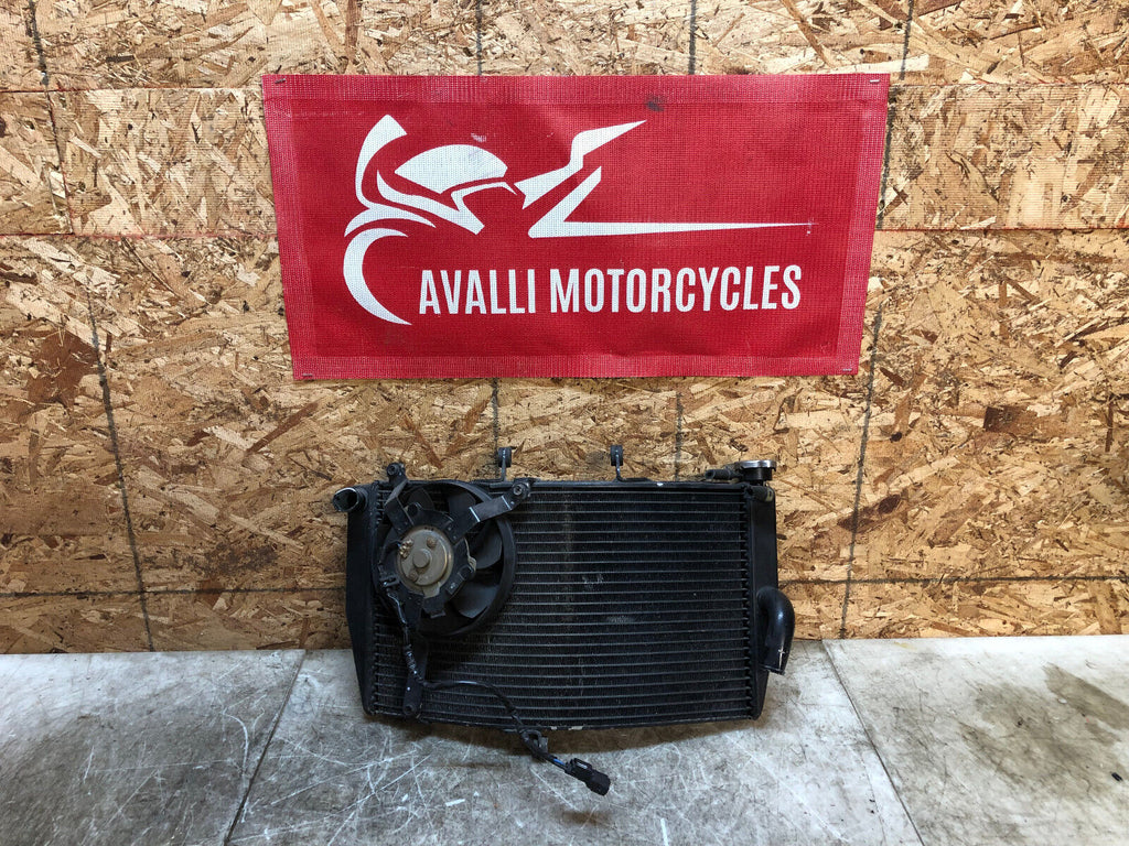 03 04 2003 2004 HONDA CBR600RR CBR 600RR RADIATOR RAD ENGINE COOLER COOLING FAN