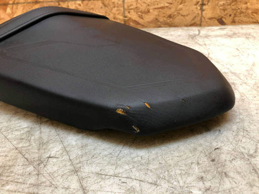 17 18 19 2017-2019 KTM SUPER DUKE 1290 R REAR PASSENGER SEAT PAD CUSION PILLION