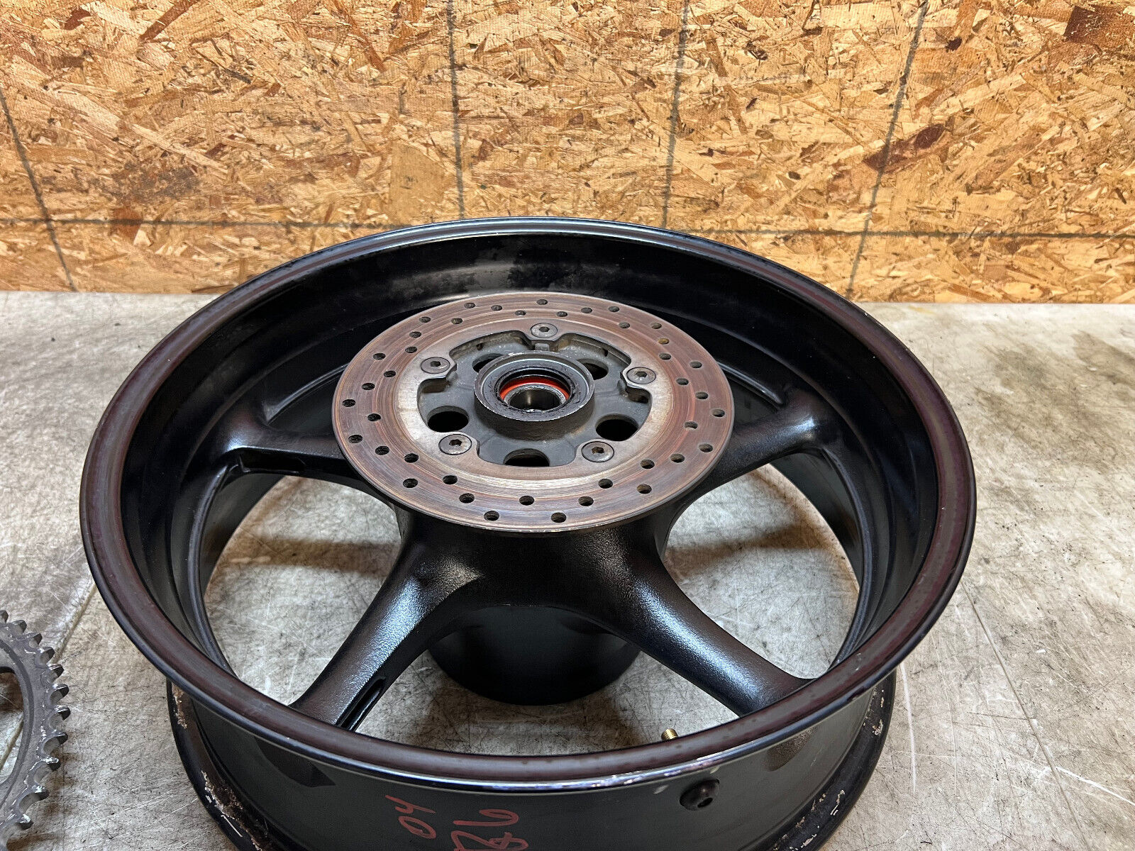03 04 05 08 09 2005 YAMAHA YZFR6 YZF R6 S REAR WHEEL BACK WHEEL RIM STRAIGHT
