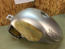 Load image into Gallery viewer, 01 02 03 04 05 2001-2005 TRIUMPH DAYTONA 955i GAS TANK FUEL TANK RESERVOIR TANK
