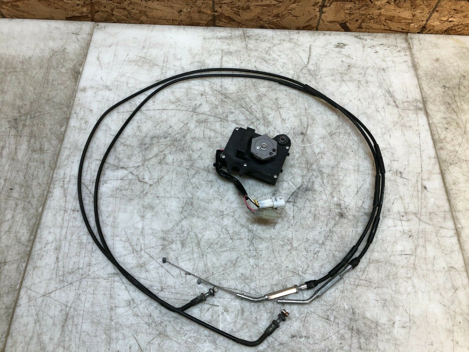 06 07 2006 2007 SUZUKI GSX-R750 GSXR 600 750 EXHAUST SERVO MOTOR CABLES
