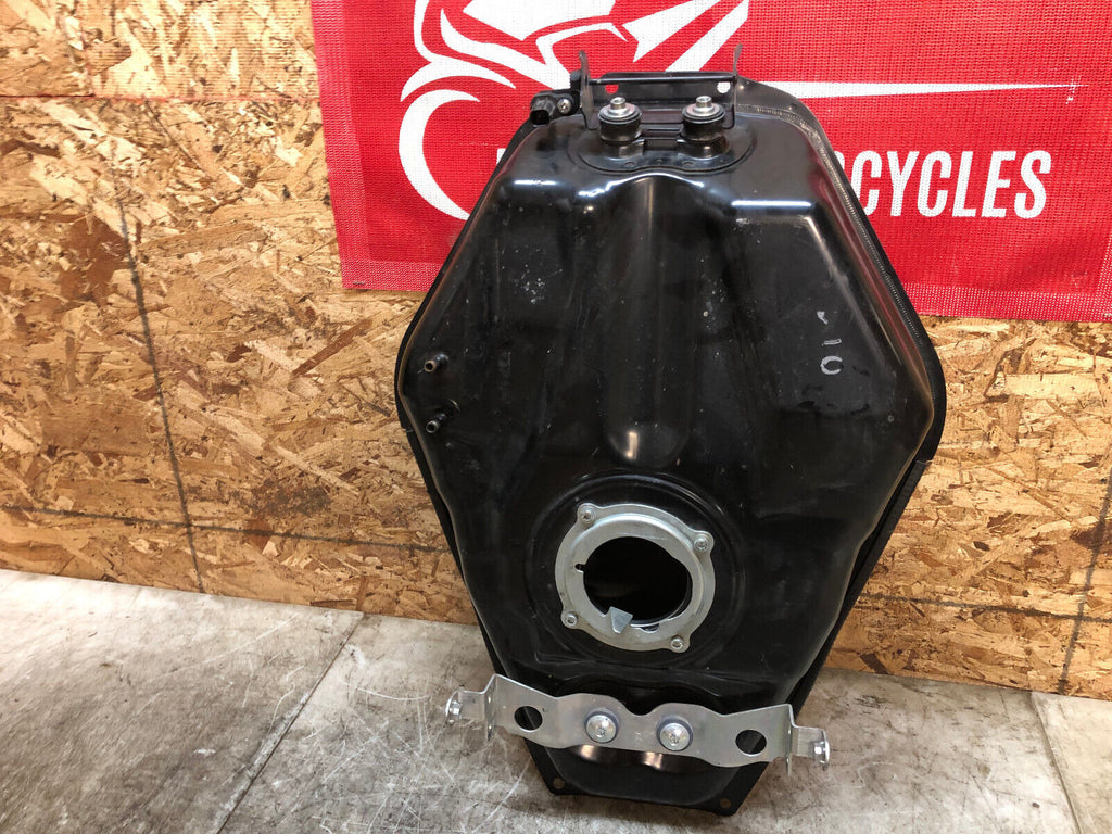 15 16 17 18 19 20 21 YAMAHA FZ-07 FZ07 MT-07 MT07 GAS TANK FUEL TANK RESERVOIR