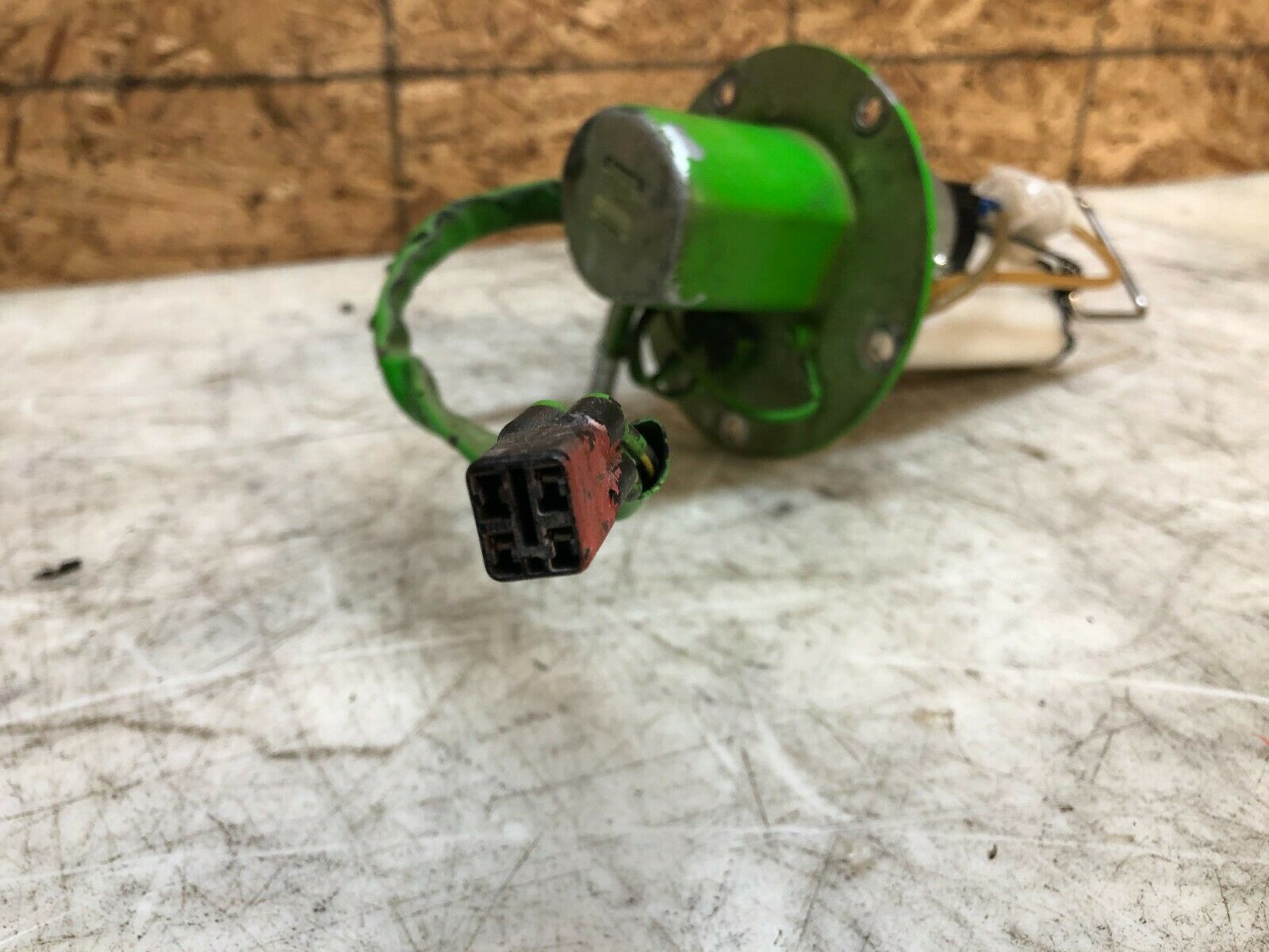 06 07 2006 2007 KAWASAKI ZX10R ZX10-R ZX 10 R FUEL PUMP GAS PUMP SENDING UNIT